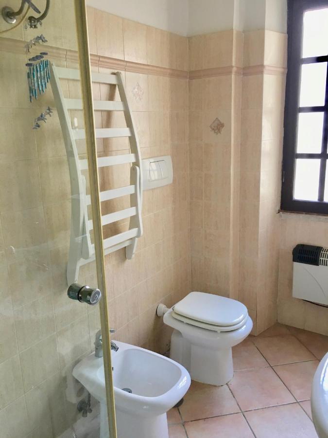 Casa Delfino - Appartamento Centro Storico A Due Passi Dalla Spiaggia & Mare, Porto & Ferrovia ชิวิตาเวกเกีย ภายนอก รูปภาพ